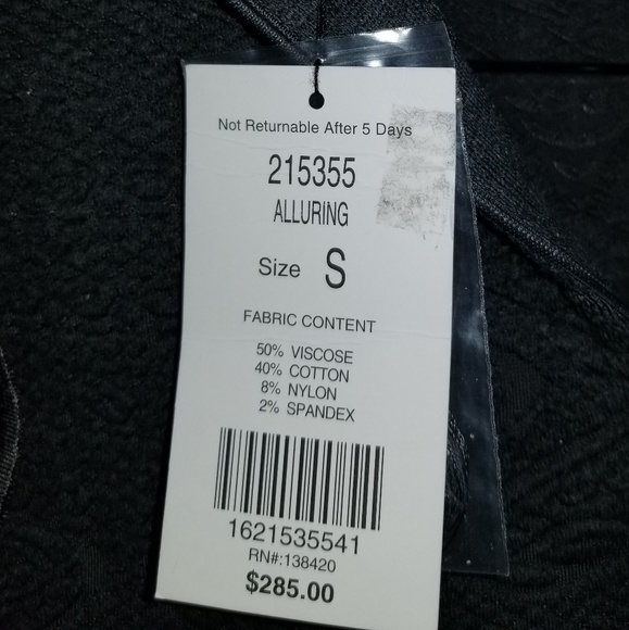 Sweater Dress - Very Stretchy - Picture 7 of 8